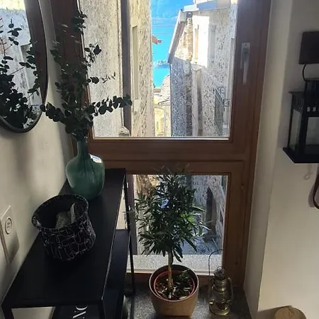 Villa Spacious House In Village Center With A View *